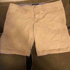 Women’s American Eagle Khaki Bermuda Shorts
